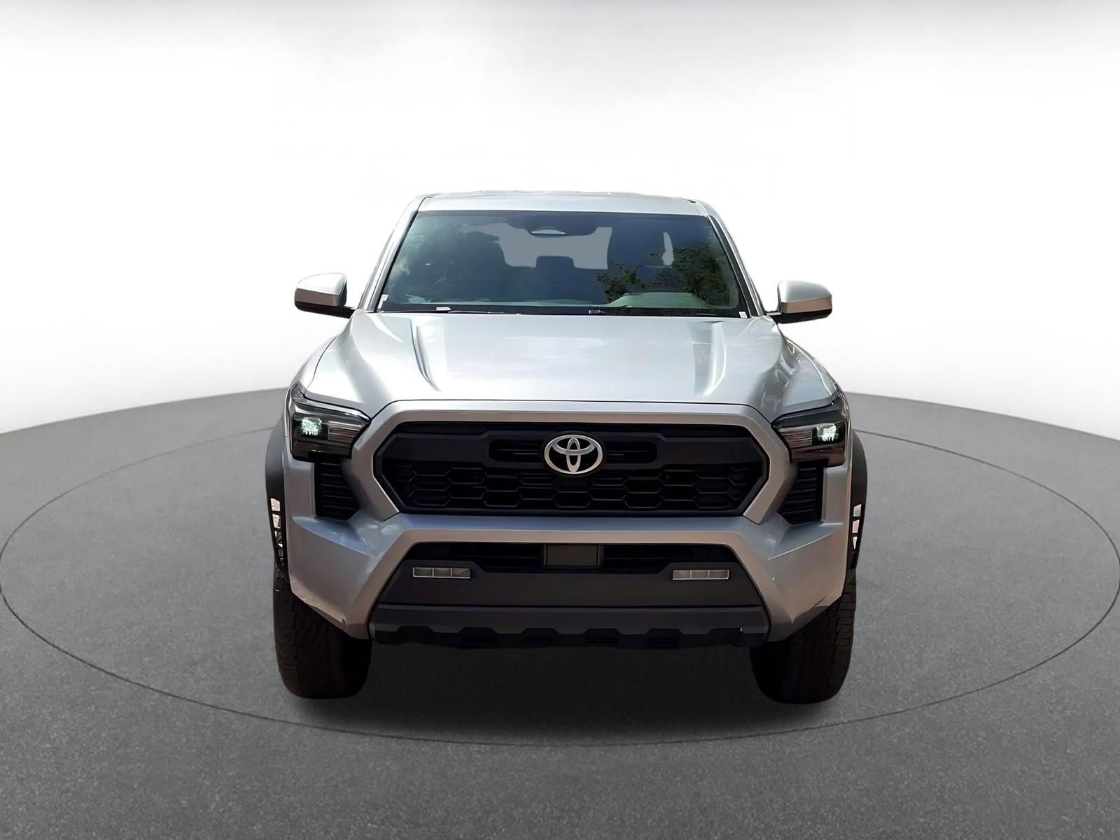 Used 2025 Toyota Tacoma TRD Off-Road image 4