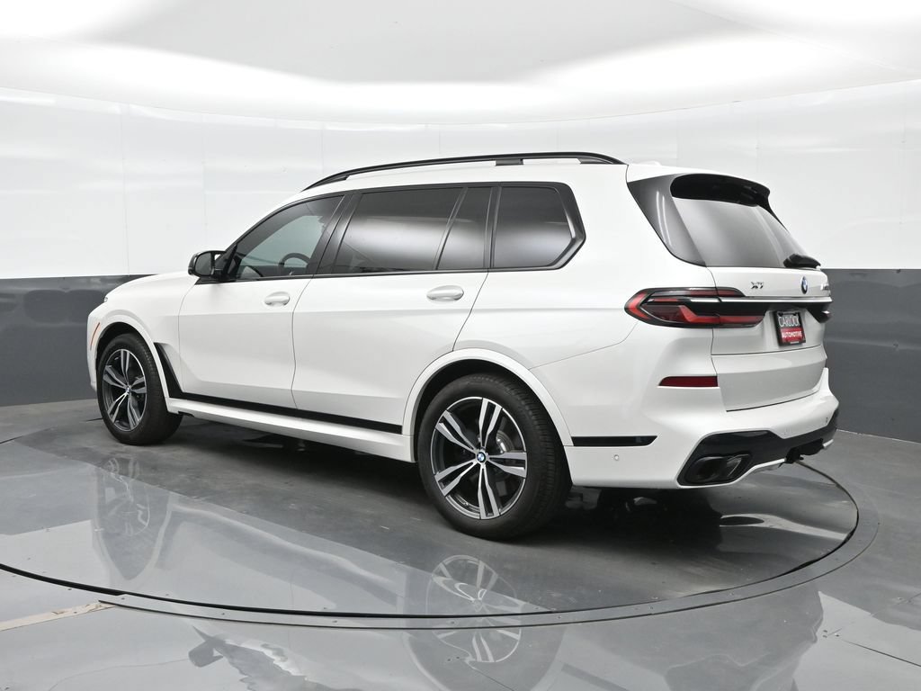 Used 2023 BMW X7 M60i w/ Executive Package AWD/4WD image 3