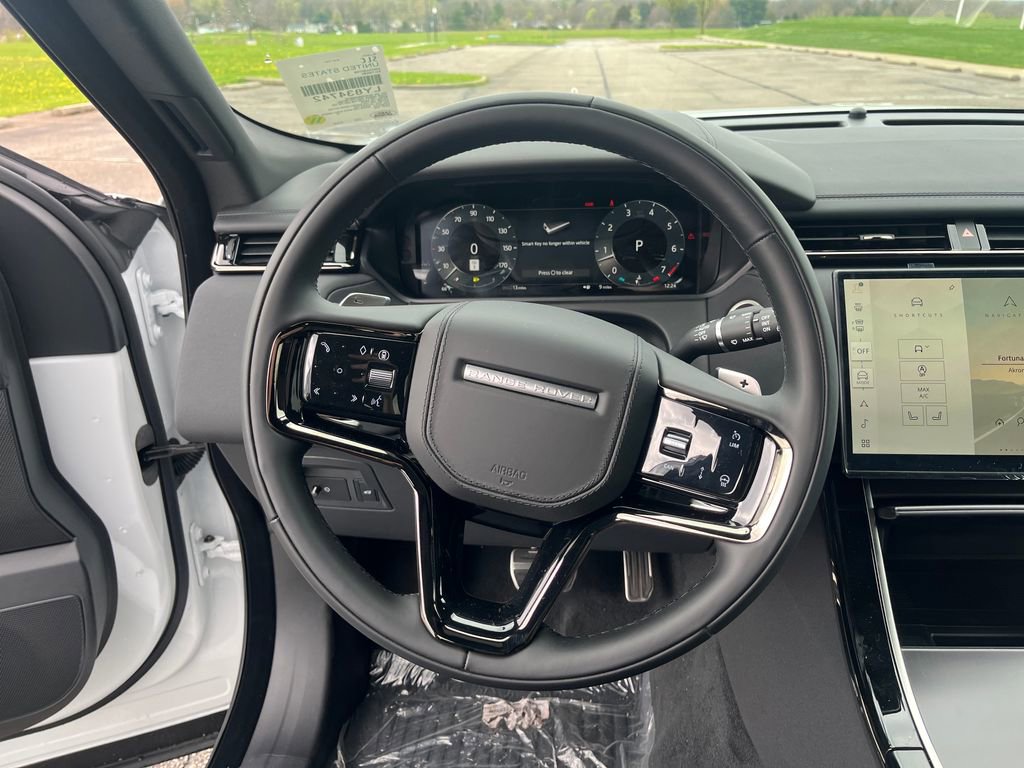 New 2026 Land Rover Range Rover Velar Dynamic SE AWD/4WD image 13