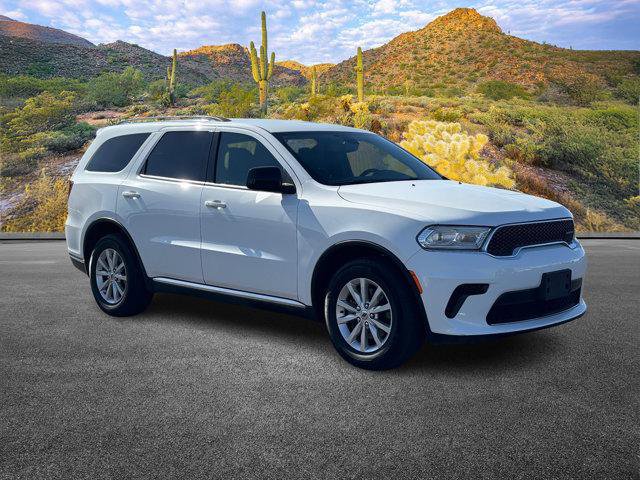 Used 2023 Dodge Durango SXT image 9