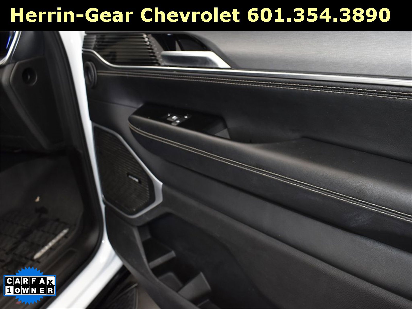 Used 2024 Jeep Wagoneer L Series II image 23