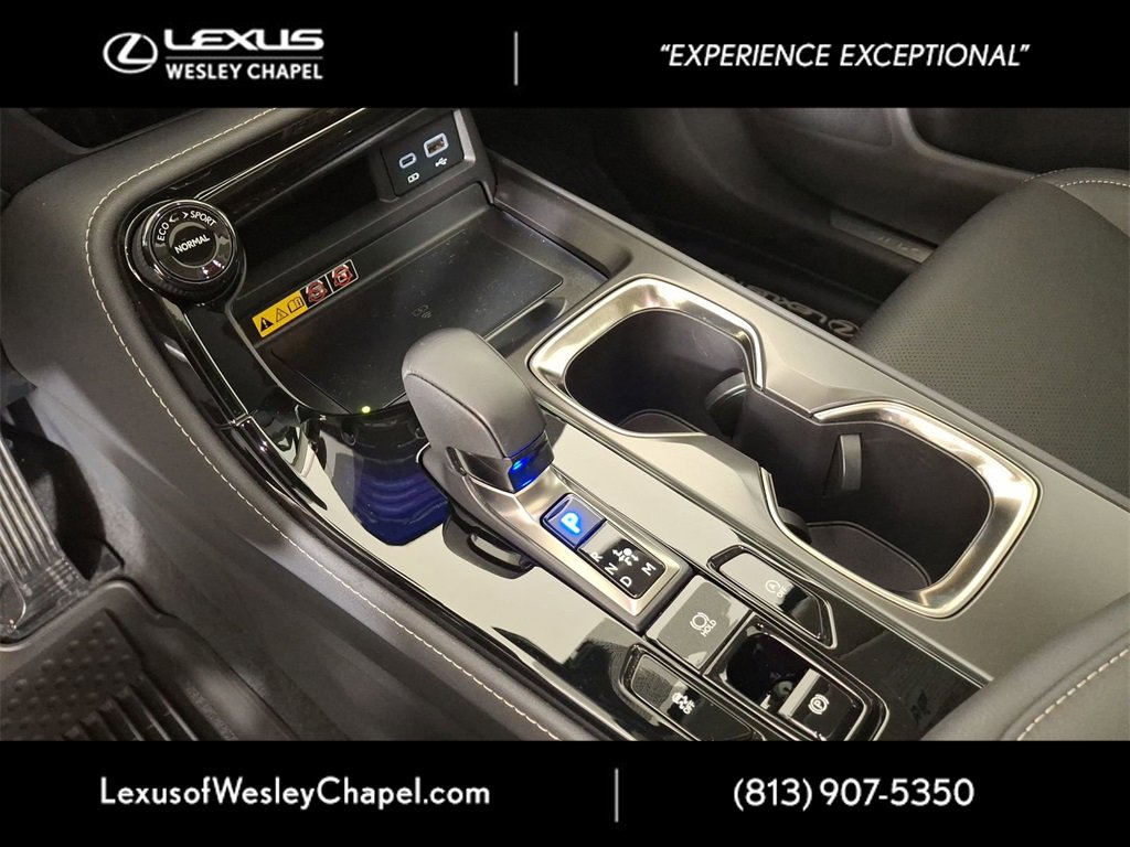 Used 2025 Lexus NX 250 FWD w/ Premium Package image 25