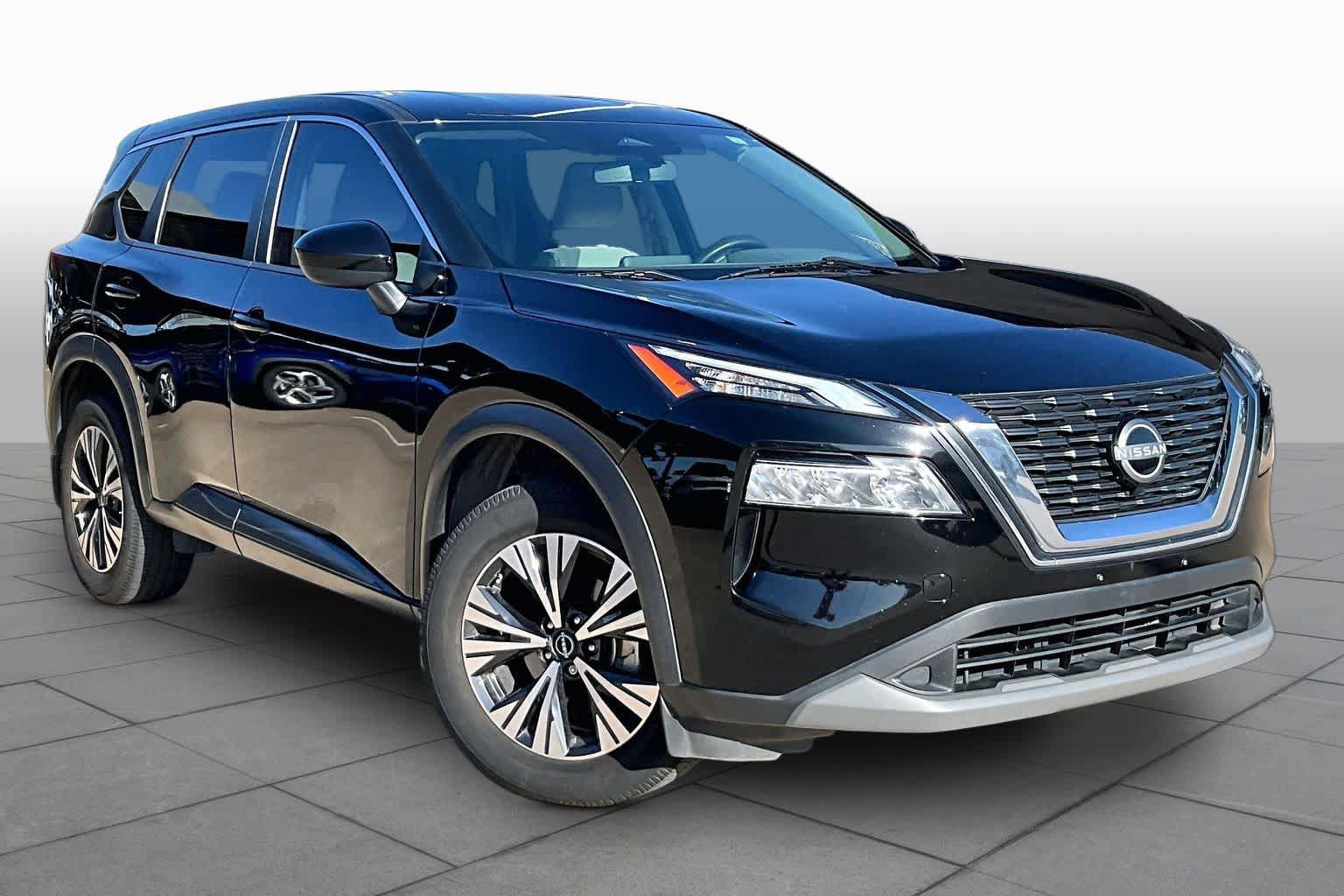 Used 2023 Nissan Rogue SV FWD image 3