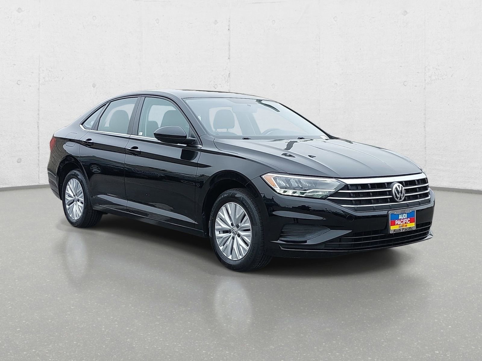 Used 2019 Volkswagen Jetta S FWD image 3