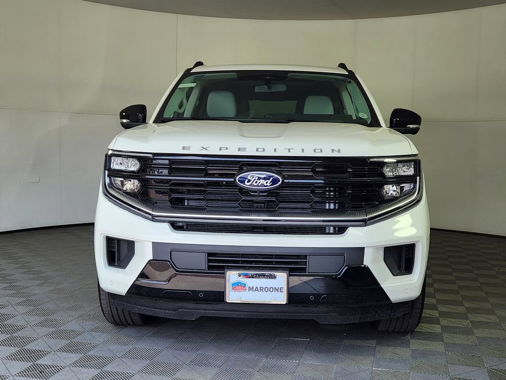 New 2027 Ford Expedition Max Platinum w/ Platinum Ultimate Package AWD/4WD image 2