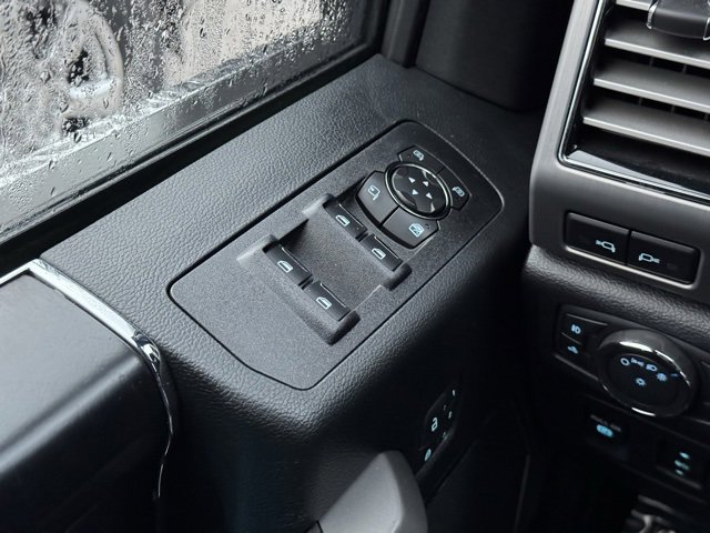 Used 2019 Ford F150 Platinum w/ Equipment Group 701A Luxury image 33