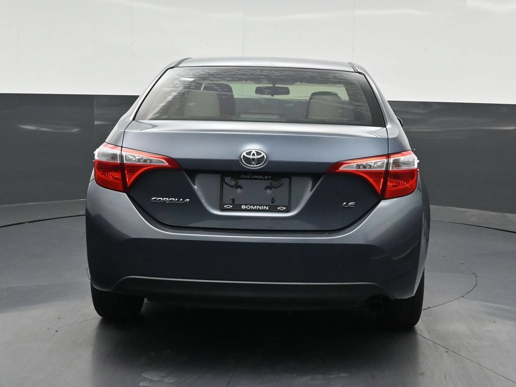 Used 2015 Toyota Corolla LE FWD image 4