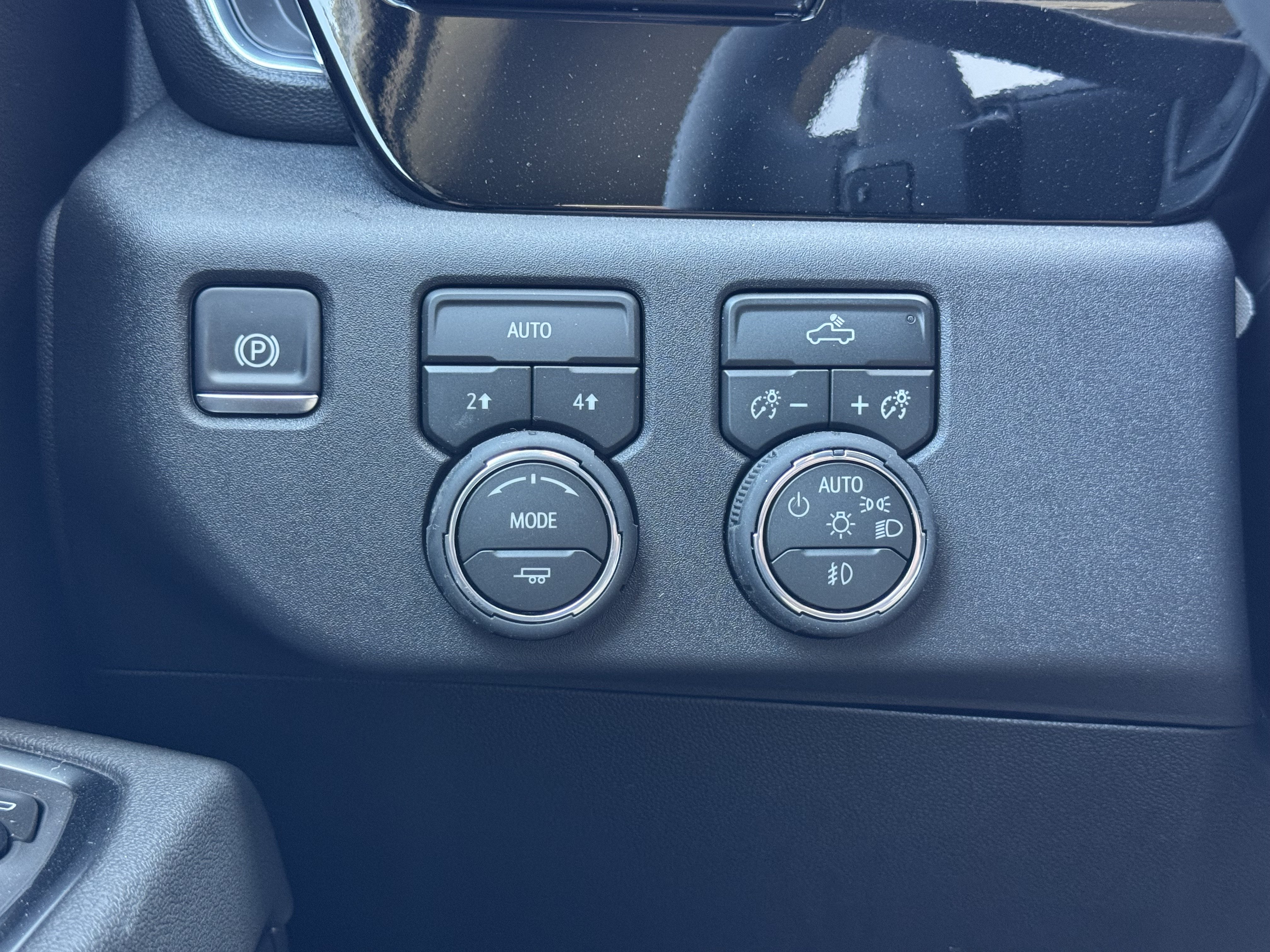 New 2026 Chevrolet Silverado 1500 RST AWD/4WD image 39