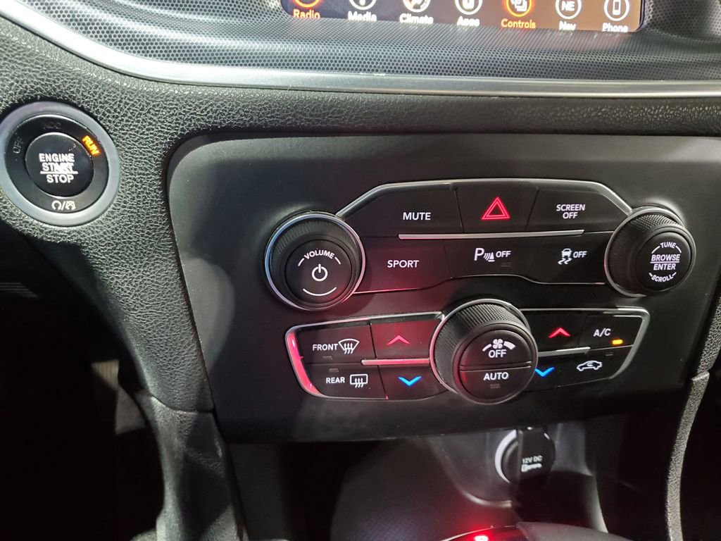 Used 2018 Dodge Charger R/T w/ Navigation & Travel Group image 32