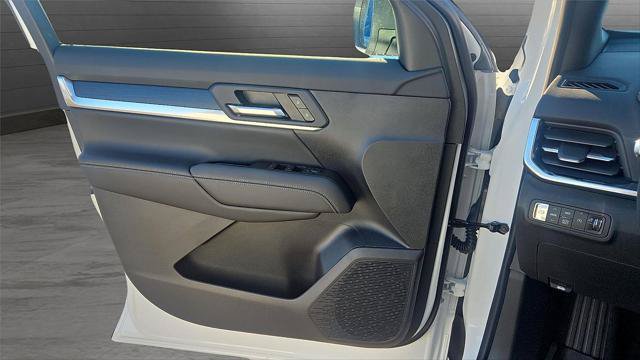 New 2026 GMC Terrain Elevation w/ Black Edition AWD/4WD image 30