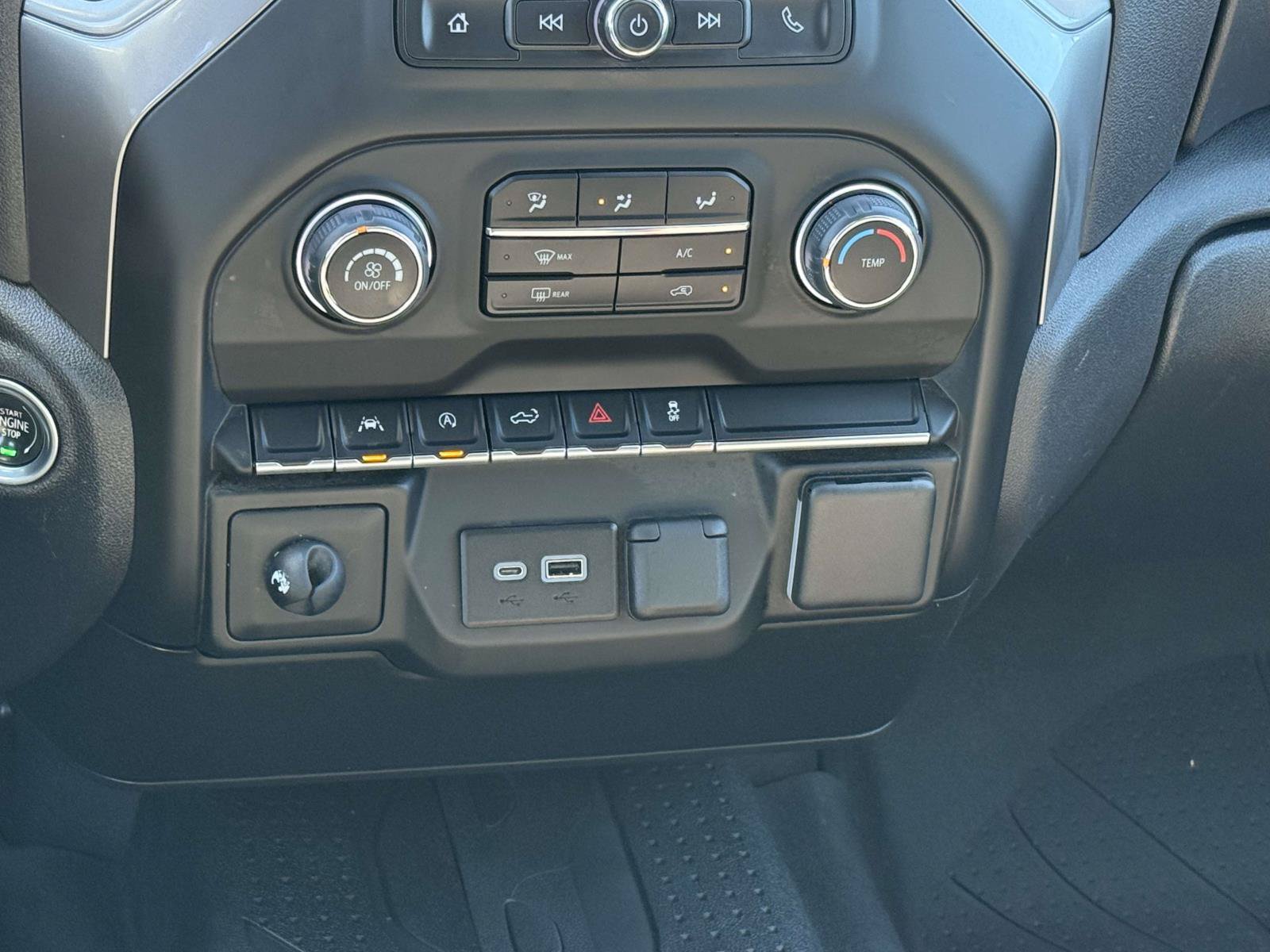 Certified 2023 Chevrolet Silverado 1500 Custom AWD/4WD image 18