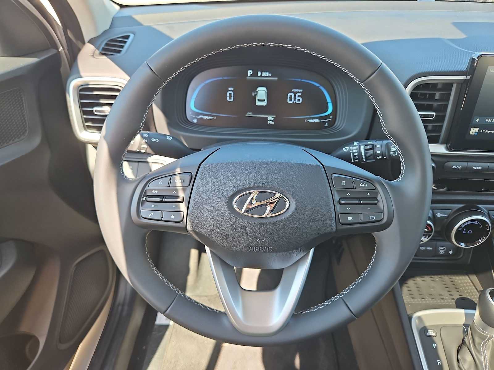New 2026 Hyundai Venue SEL FWD image 25