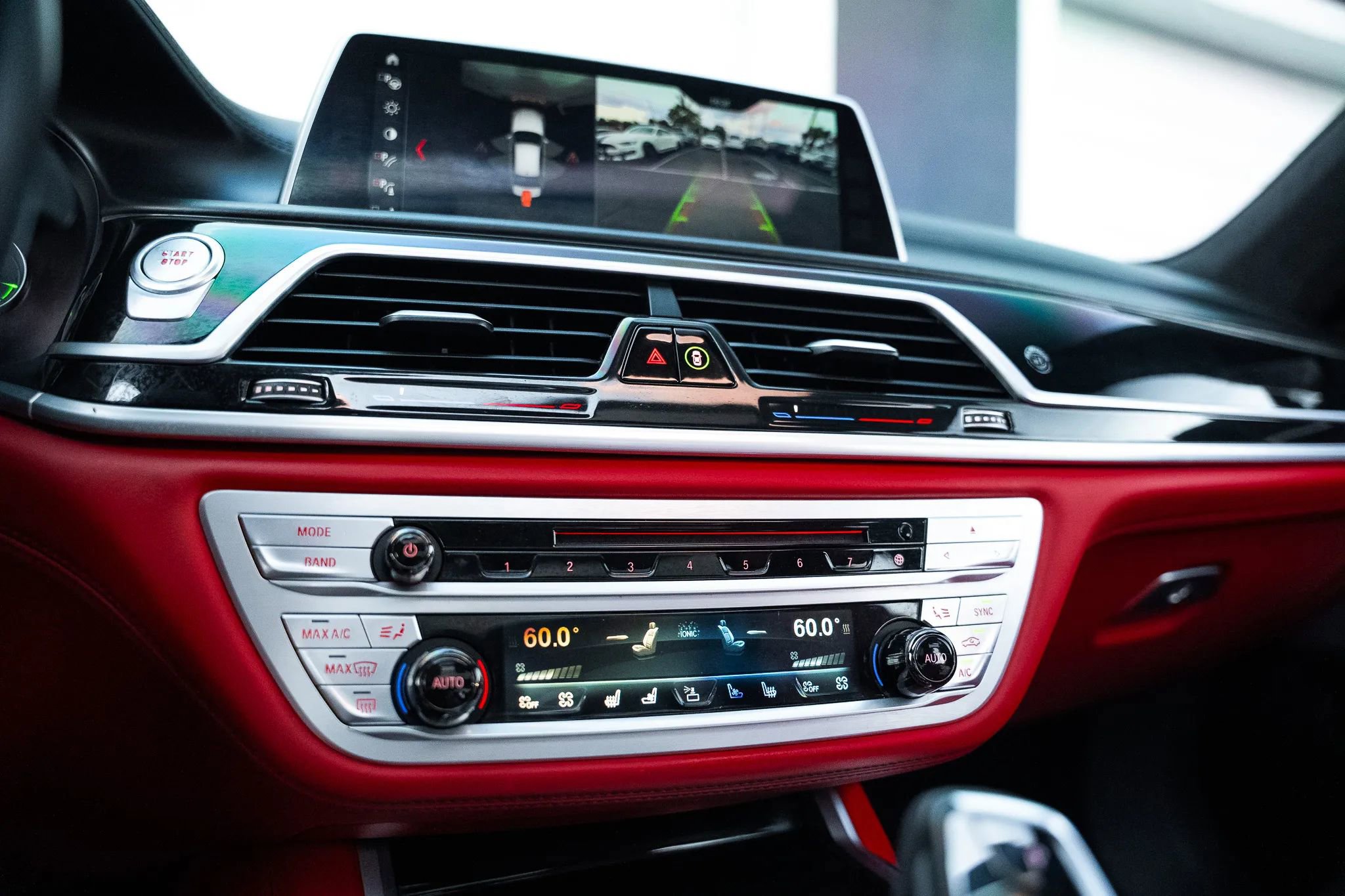 Used 2018 BMW ALPINA B7 xDrive w/ Luxury Rear Seating Package image 48