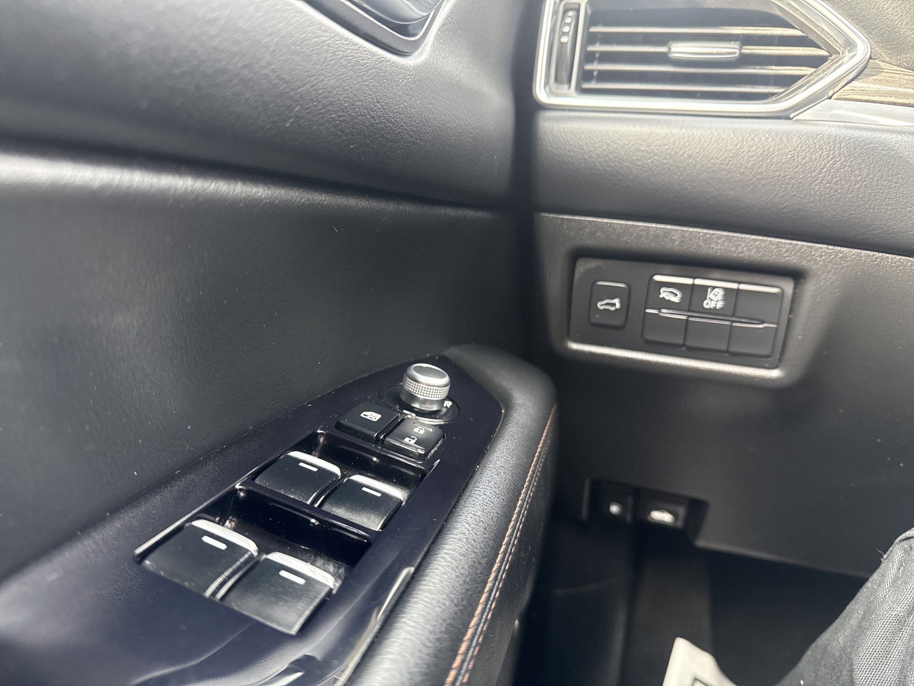 Used 2021 MAZDA CX-5 Grand Touring w/ GT Premium Package image 25