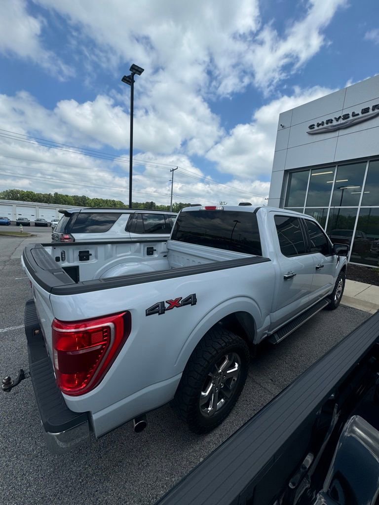 Used 2022 Ford F150 XLT w/ Equipment Group 302A High AWD/4WD image 5