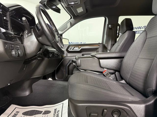 Used 2024 Chevrolet Silverado 1500 LT image 12