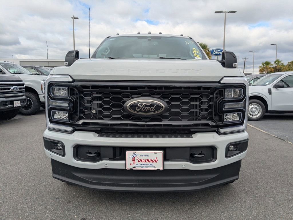 New 2025 Ford F350 Lariat w/ Lariat Ultimate Package image 9