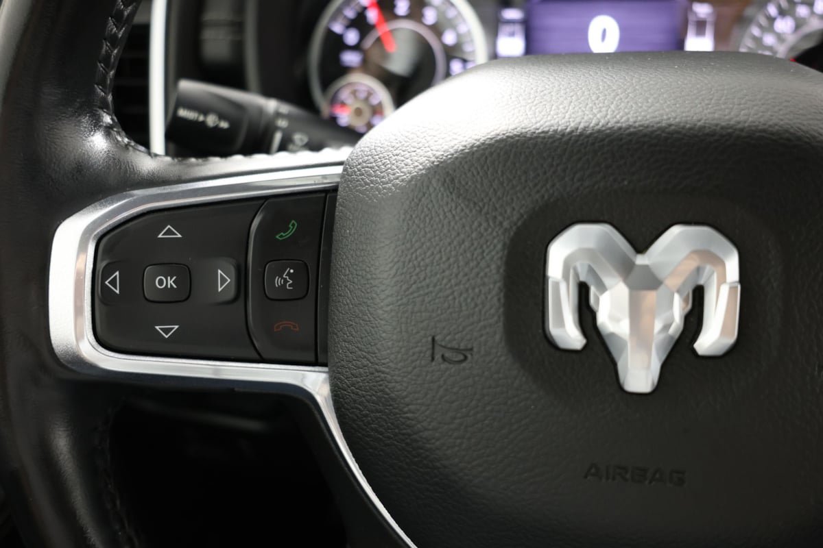 Used 2023 RAM 1500 Laramie AWD/4WD image 28