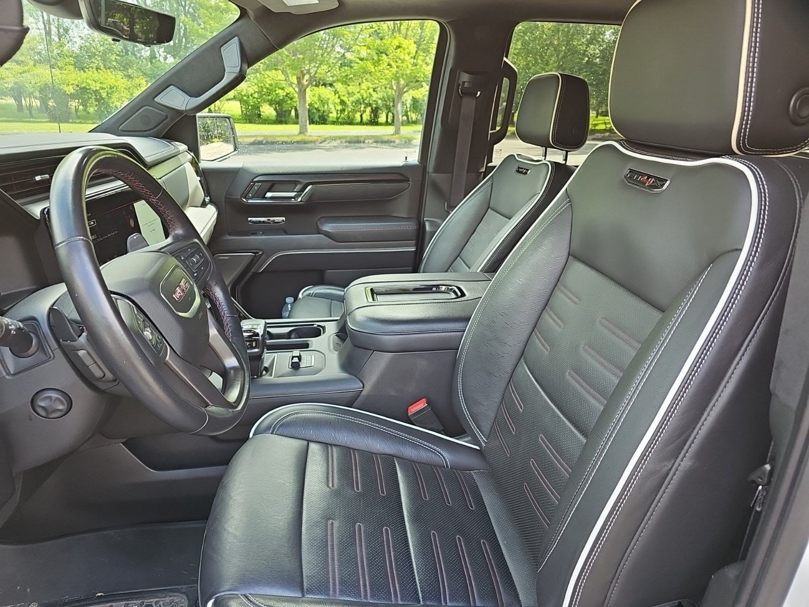 Used 2022 GMC Sierra 1500 AT4X AWD/4WD image 19