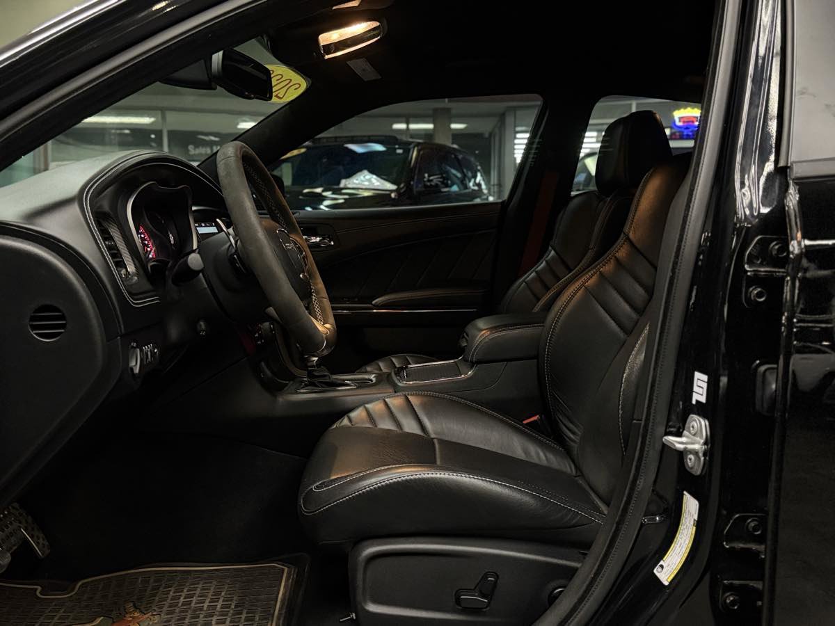 Used 2023 Dodge Charger SRT Hellcat image 26