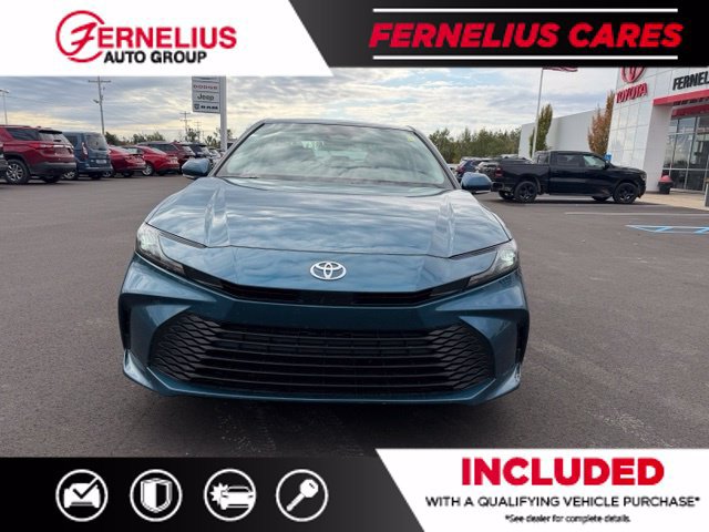 Used 2025 Toyota Camry LE w/ Convenience Package AWD/4WD image 7