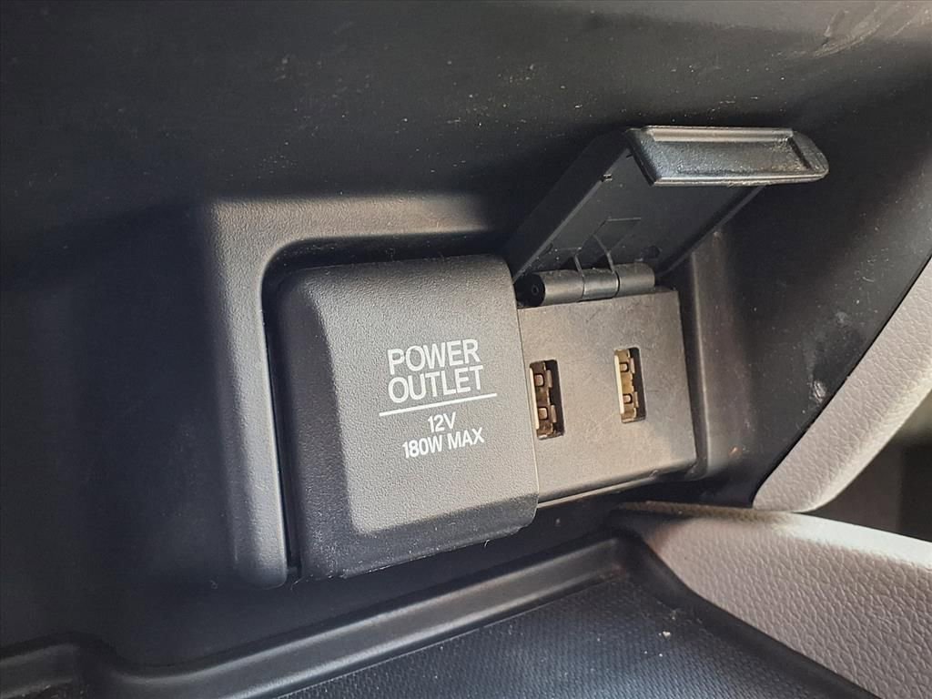 Used 2017 Honda Pilot Touring image 26