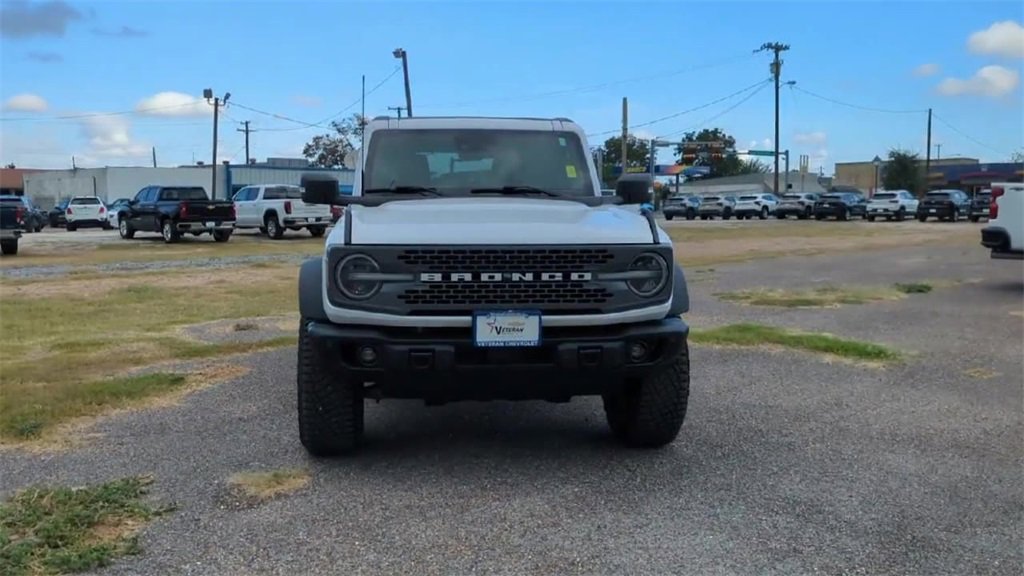 Used 2023 Ford Bronco Badlands image 3