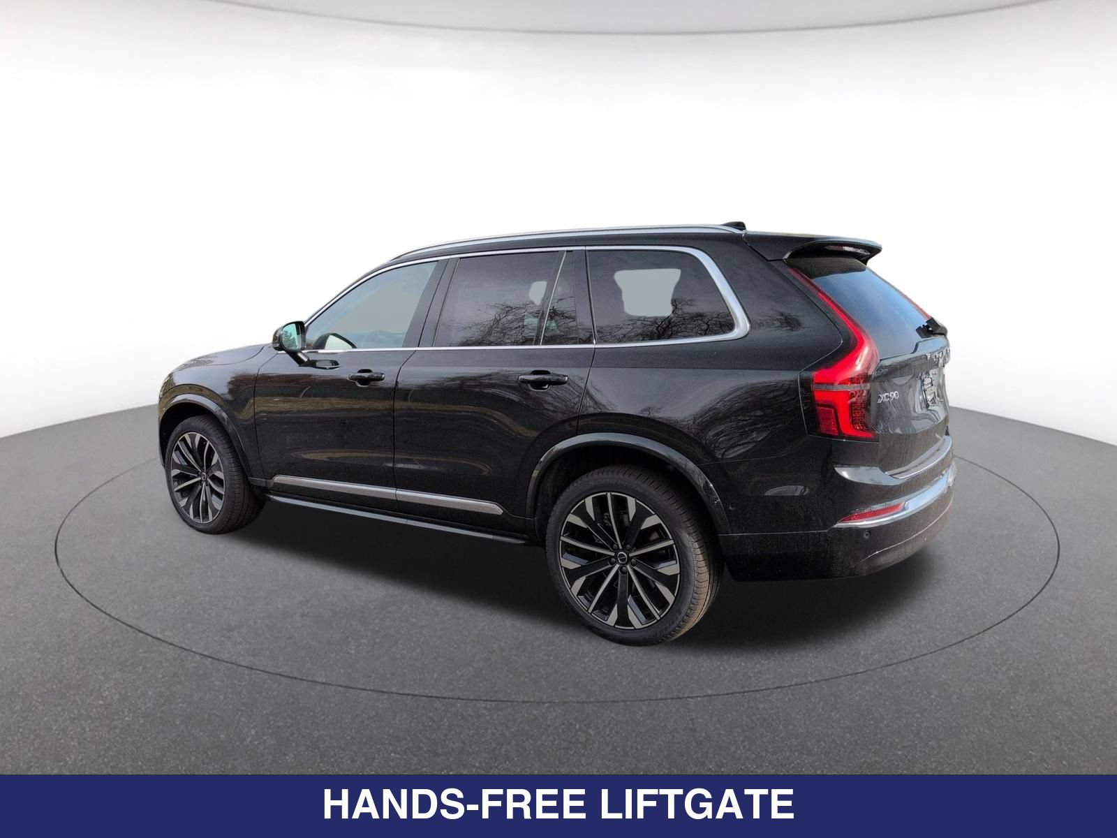 New 2026 Volvo XC90 B6 Ultra w/ Protection Package Premier AWD/4WD image 3