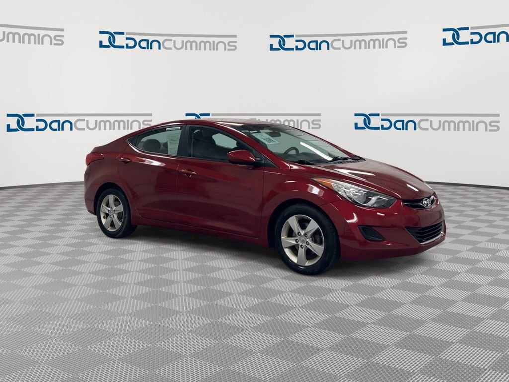 Used 2013 Hyundai Elantra GLS image 2