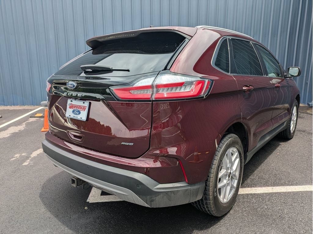 Certified 2023 Ford Edge SEL w/ Convenience Package AWD/4WD image 5