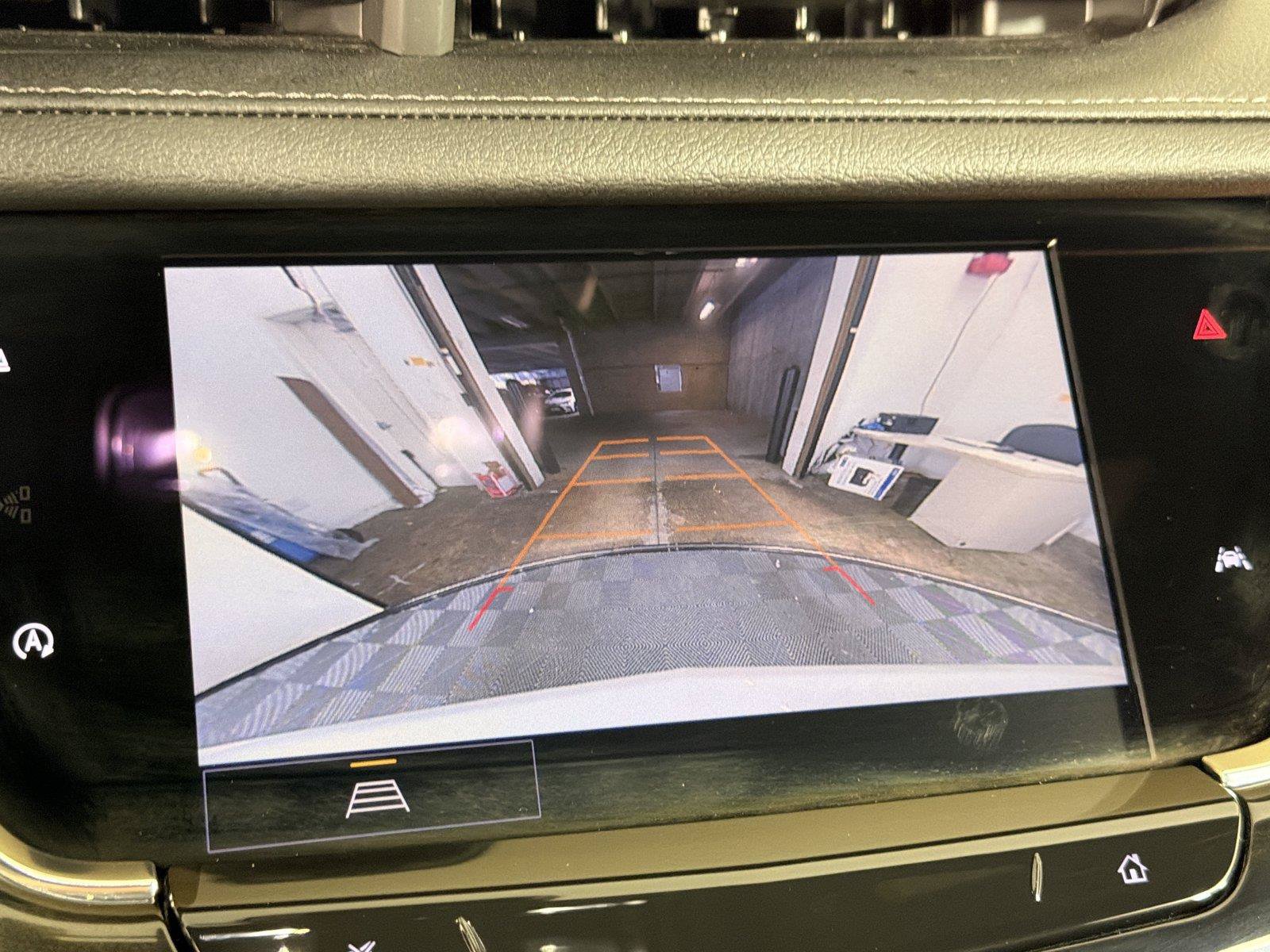 Used 2023 Cadillac XT6 Premium Luxury FWD image 33