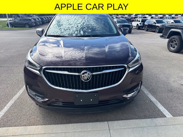 Used 2018 Buick Enclave Essence AWD/4WD image 2