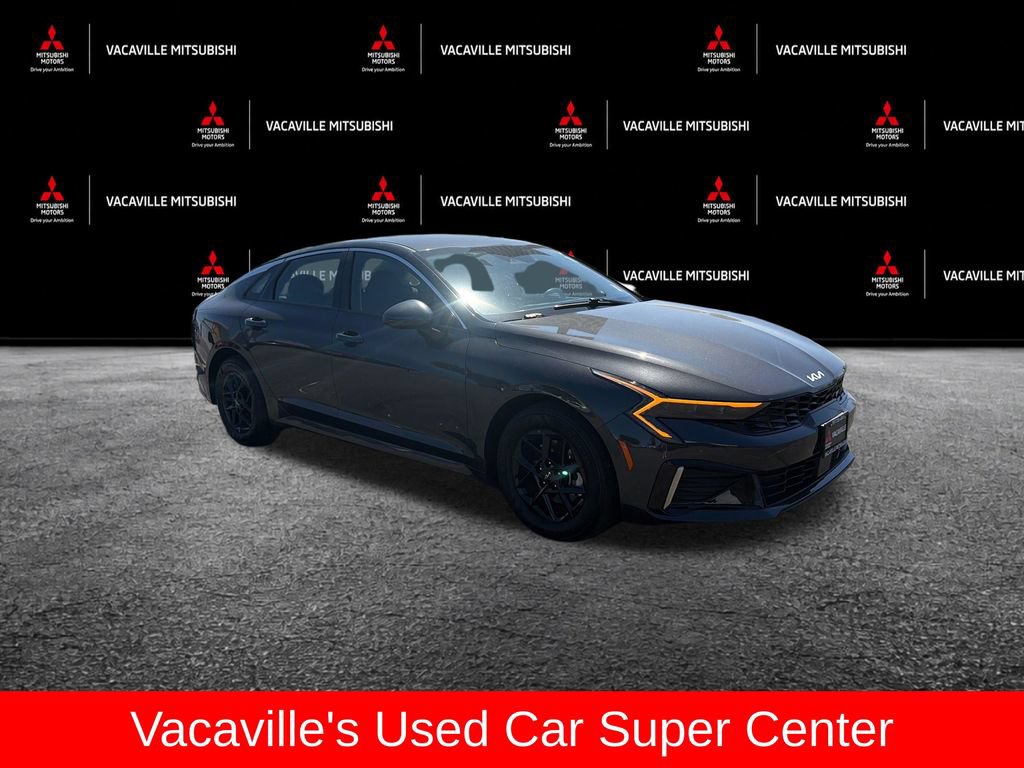 Used 2025 Kia K5 LXS FWD image 2