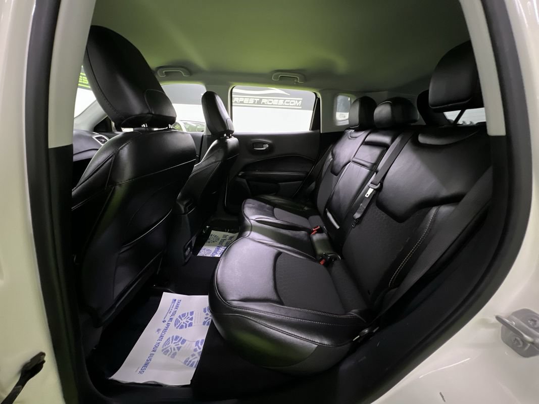 Used 2019 Jeep Compass Latitude w/ Popular Equipment Group AWD/4WD image 27
