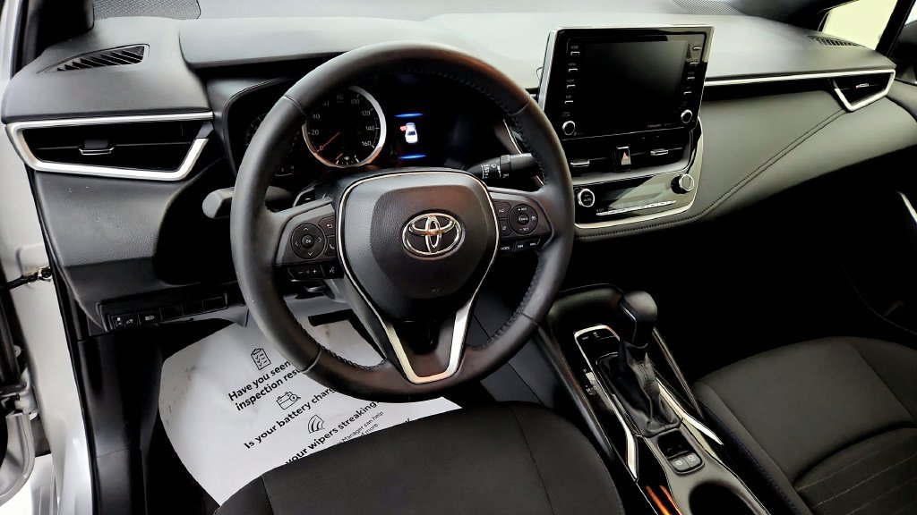 Certified 2022 Toyota Corolla SE w/ SE Premium Package FWD image 21