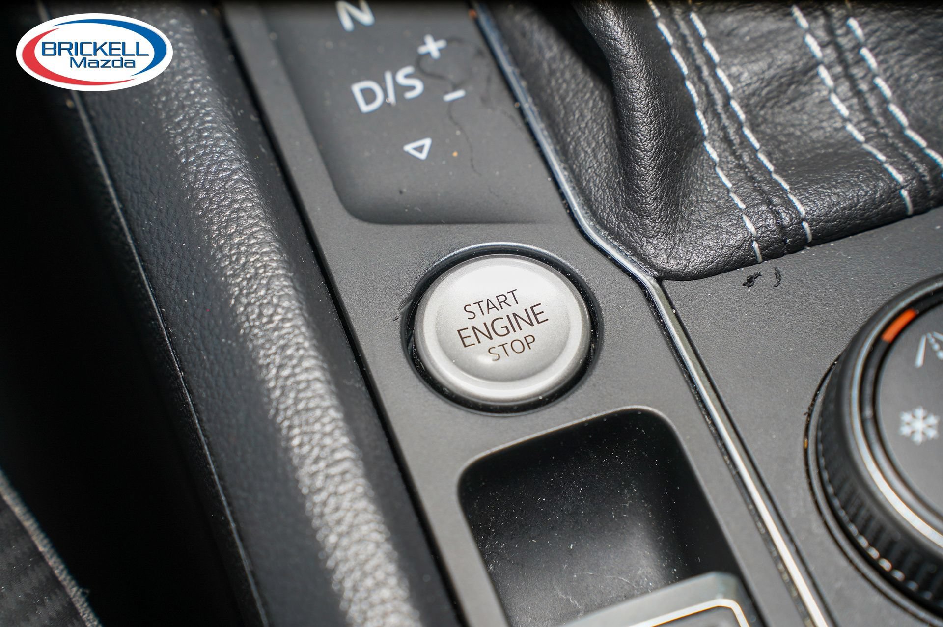 Used 2023 Volkswagen Atlas Cross Sport SEL AWD/4WD image 36