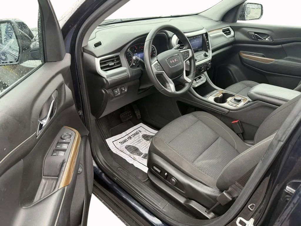 Used 2021 GMC Acadia SLE w/ Driver Convenience Package image 11