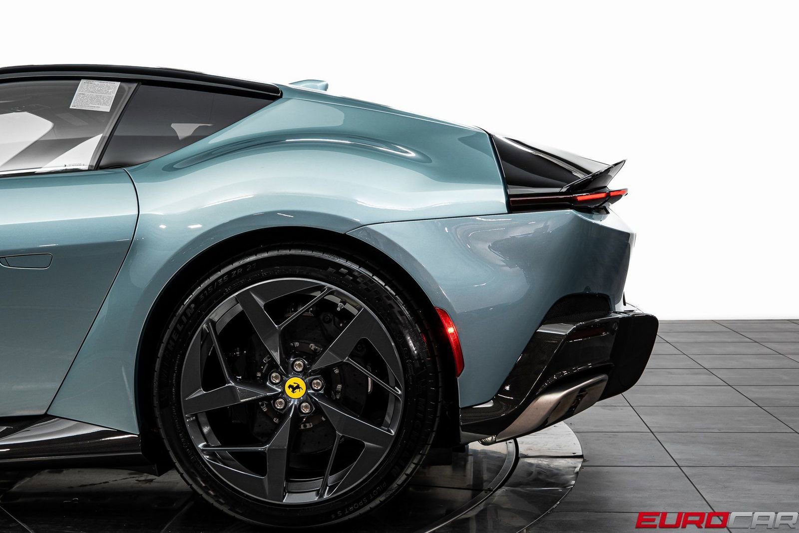 Used 2025 Ferrari 12Cilindri RWD image 16