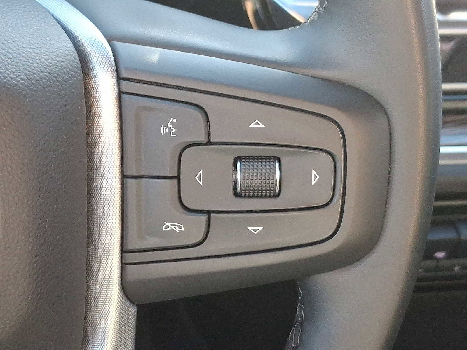 Certified 2025 GMC Sierra 1500 Elevation image 24