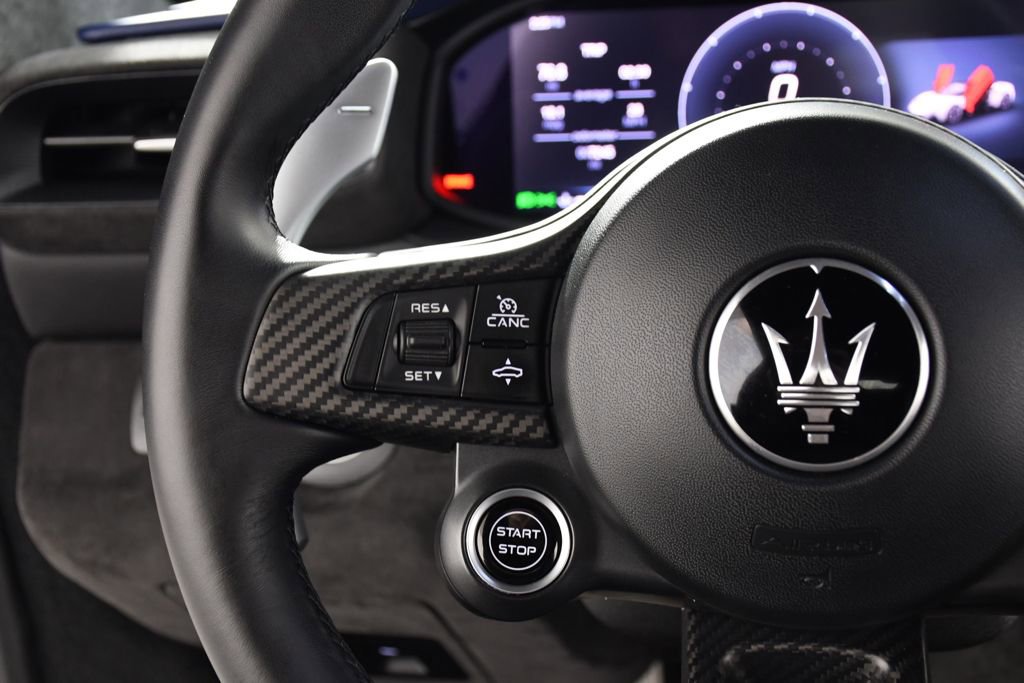 Used 2022 Maserati MC20 Coupe RWD image 31