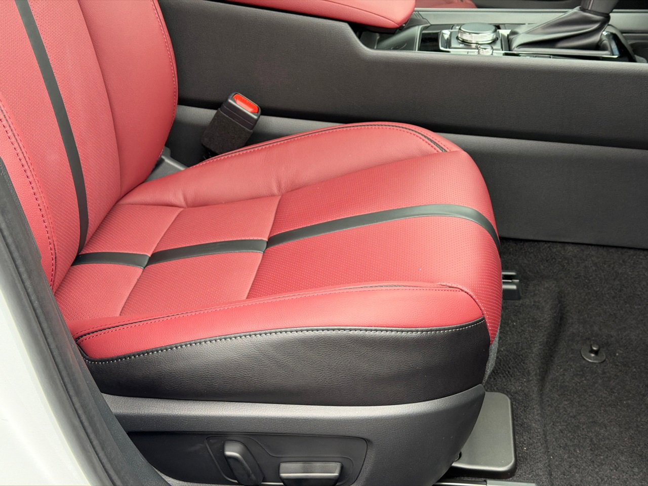 New 2026 MAZDA CX-50 2.5 Hybrid w/ Premium Plus Pkg image 10