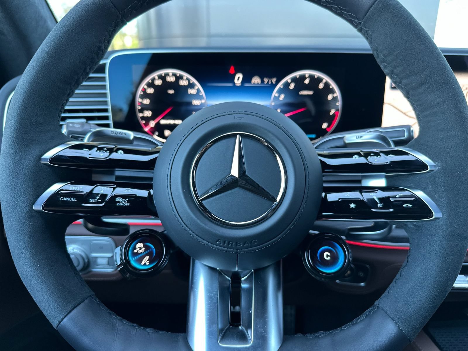 New 2026 Mercedes-Benz GLE 63 AMG S image 26