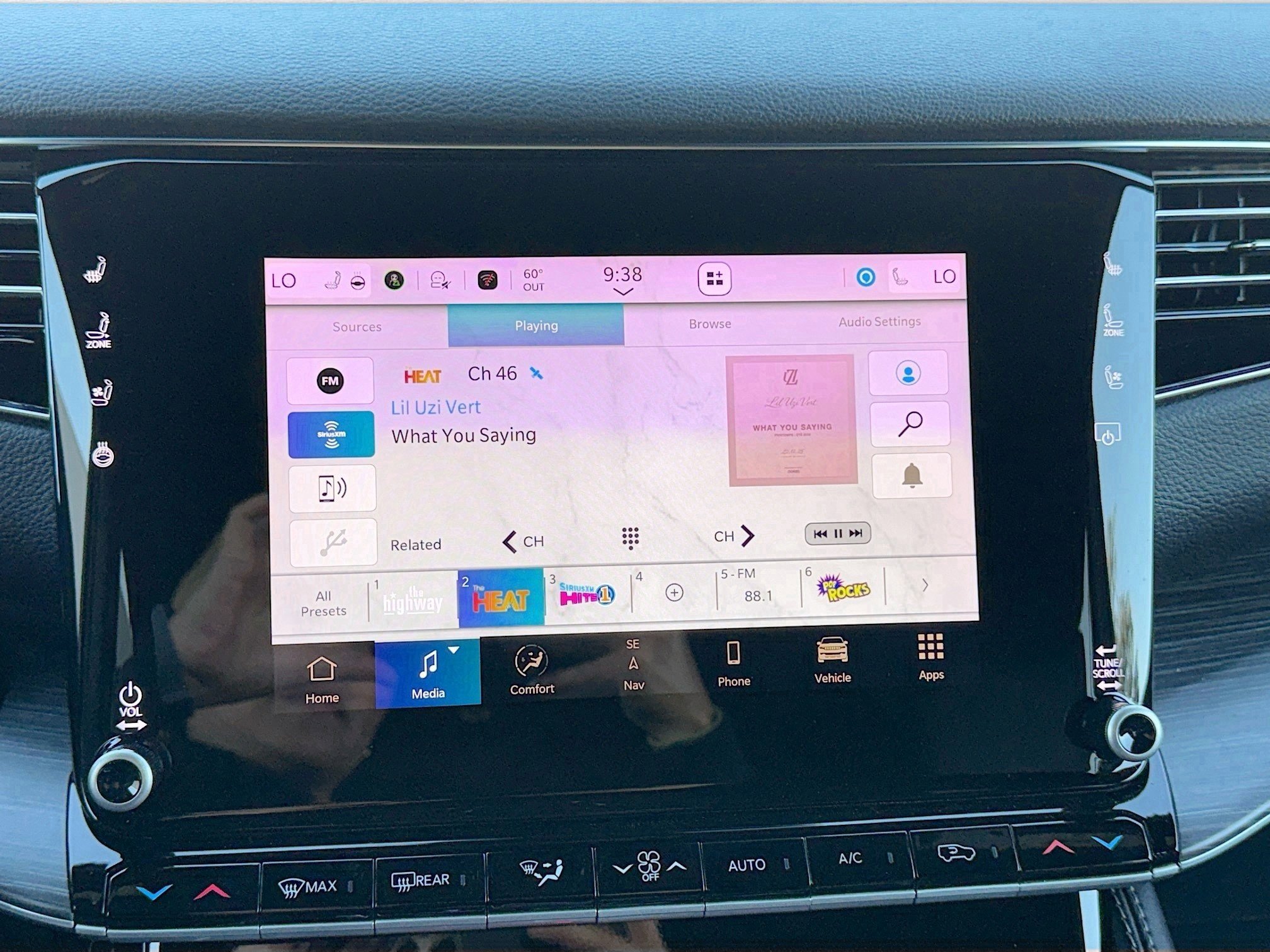 Used 2023 Jeep Wagoneer Series III w/ Convenience Group I image 30