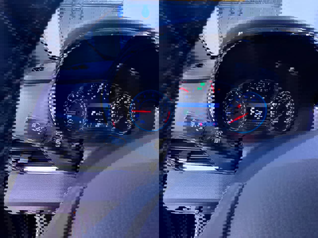 Used 2023 Chevrolet Traverse LT w/ LT Premium Package image 18