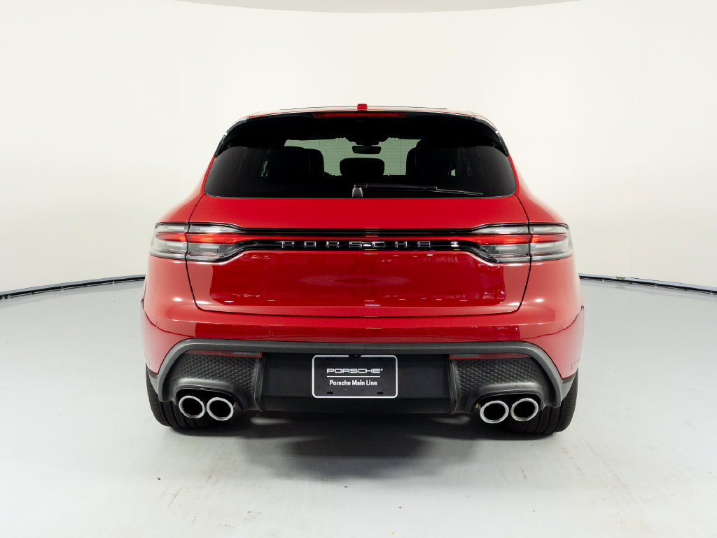 Certified 2026 Porsche Macan AWD/4WD image 10