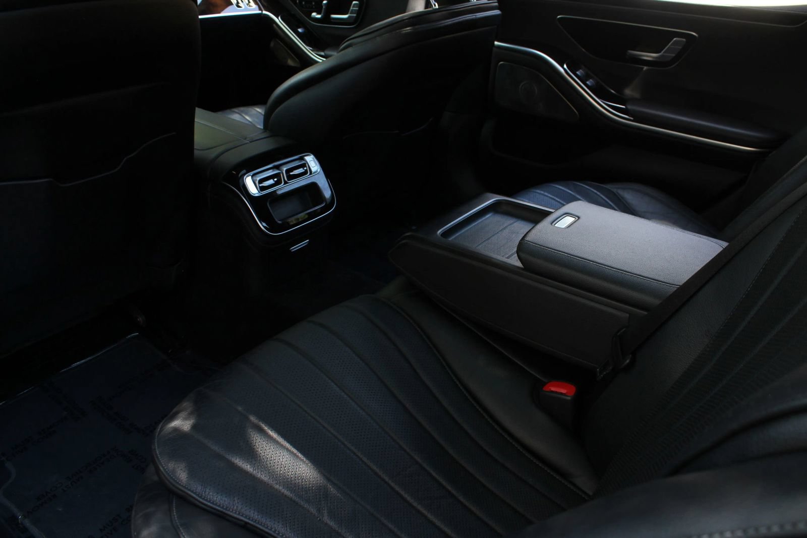 Used 2022 Mercedes-Benz S 500 4MATIC image 19