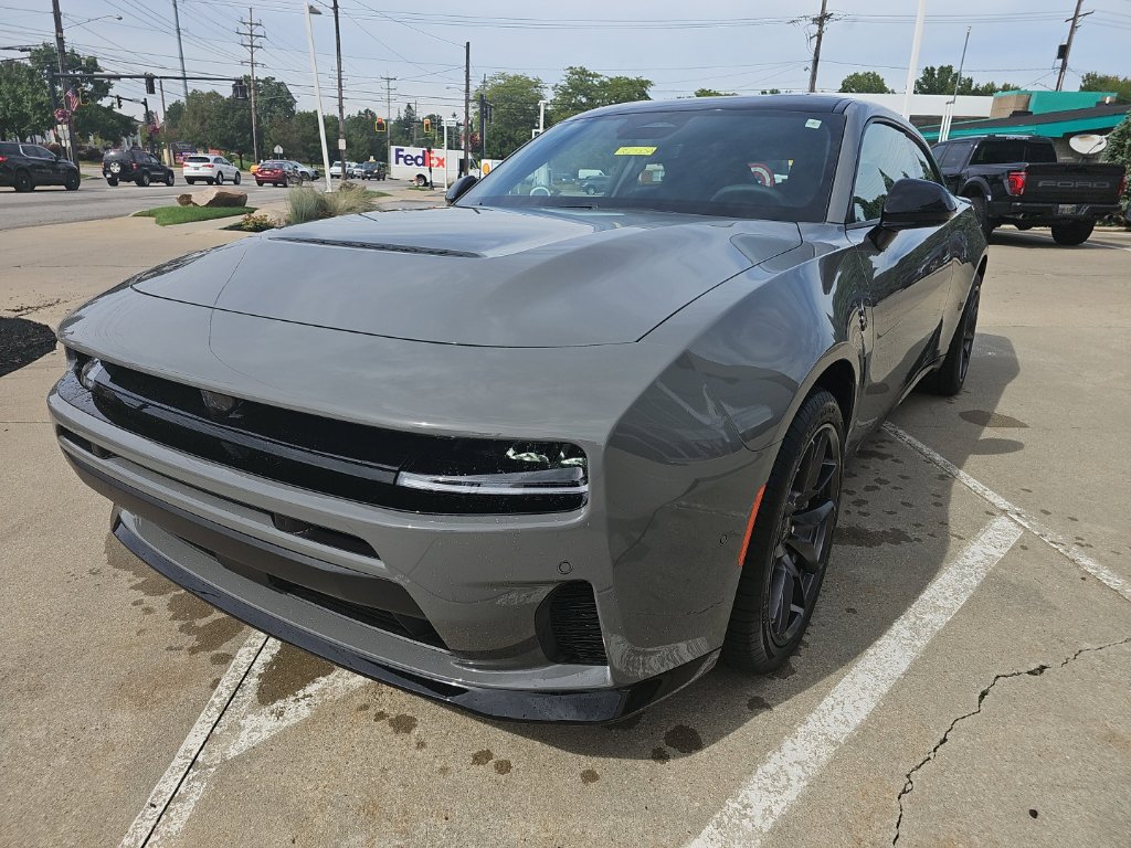 Certified 2026 Dodge Charger Scat Pack w/ Blacktop Package AWD/4WD image 9
