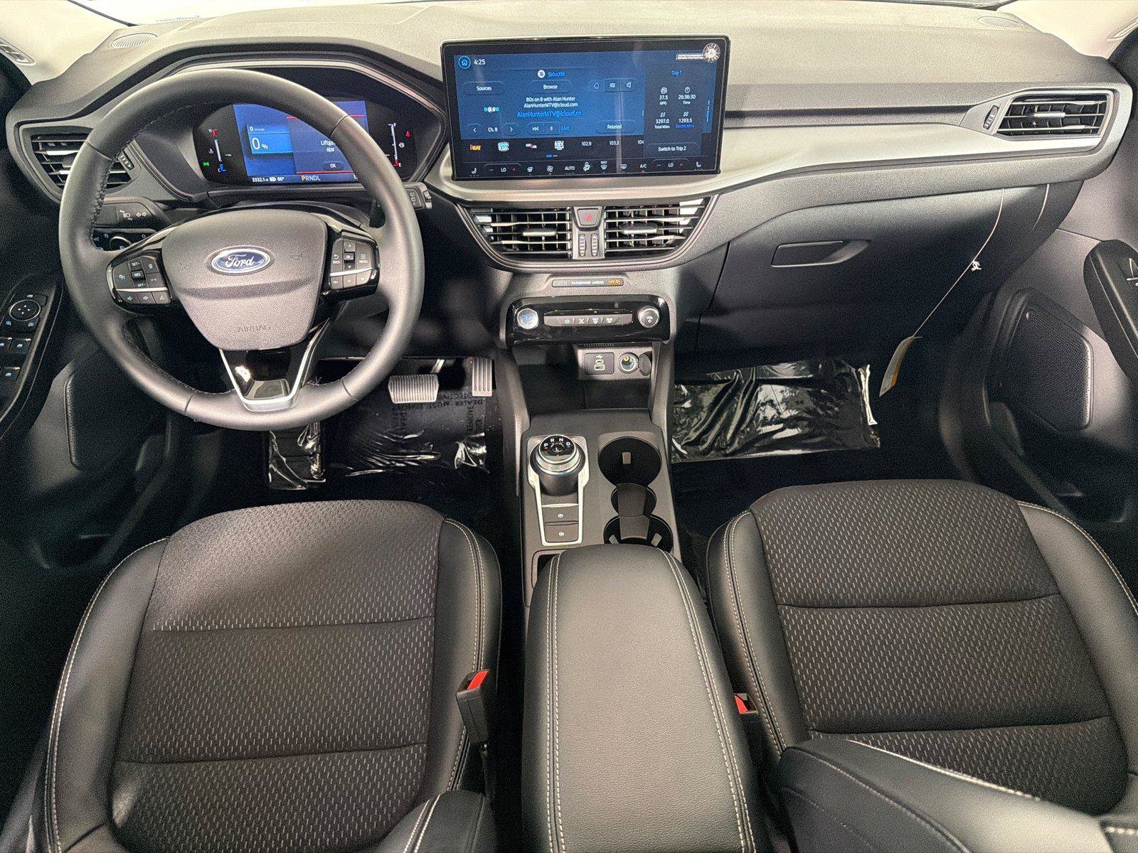 Used 2025 Ford Escape SE FWD image 22