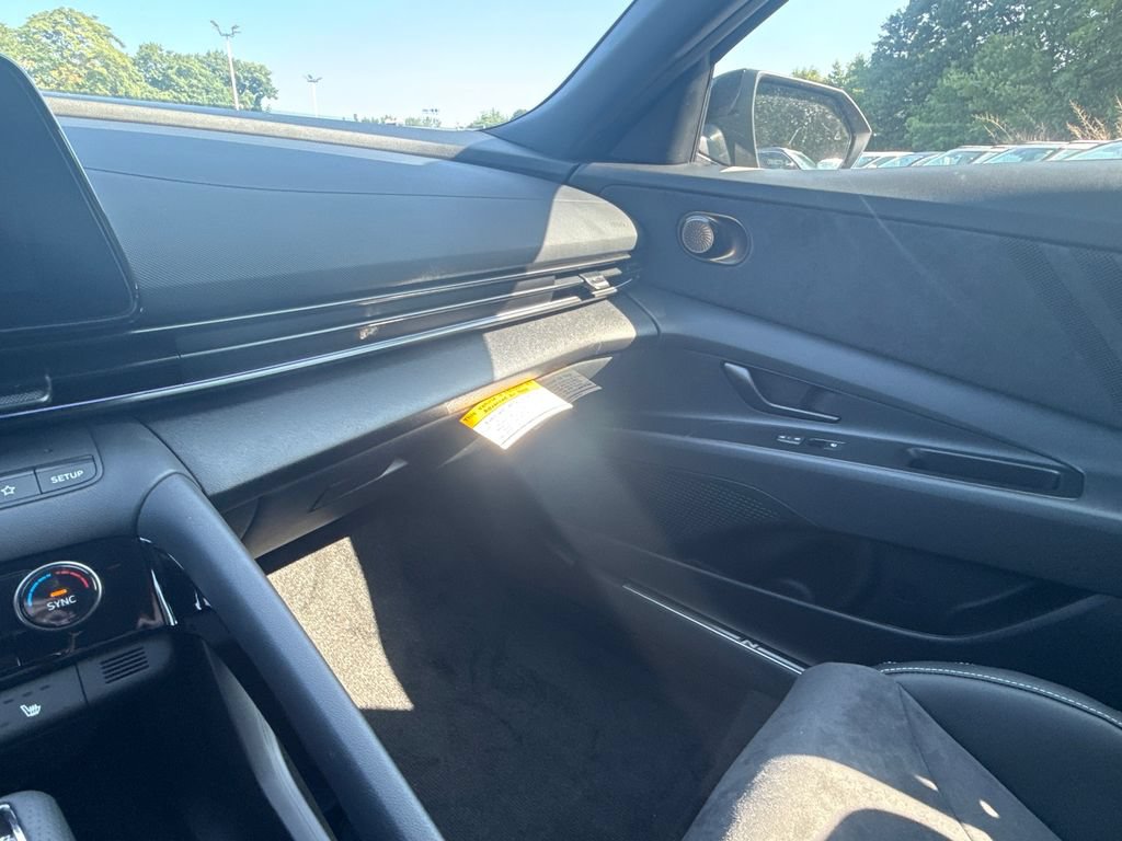 New 2026 Hyundai Elantra N FWD image 42