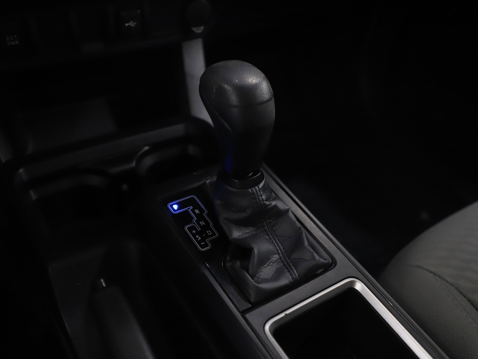 Used 2022 Toyota Tacoma SR image 23